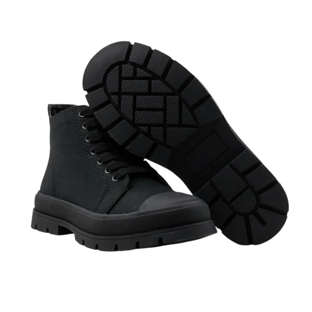 Milocaca black platform